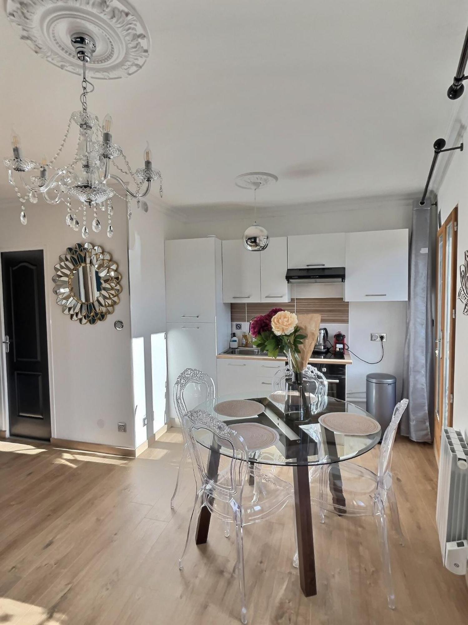 Appartement De Charme Avec Balcon Au Pied Des Commerces Μπεζιέ Εξωτερικό φωτογραφία