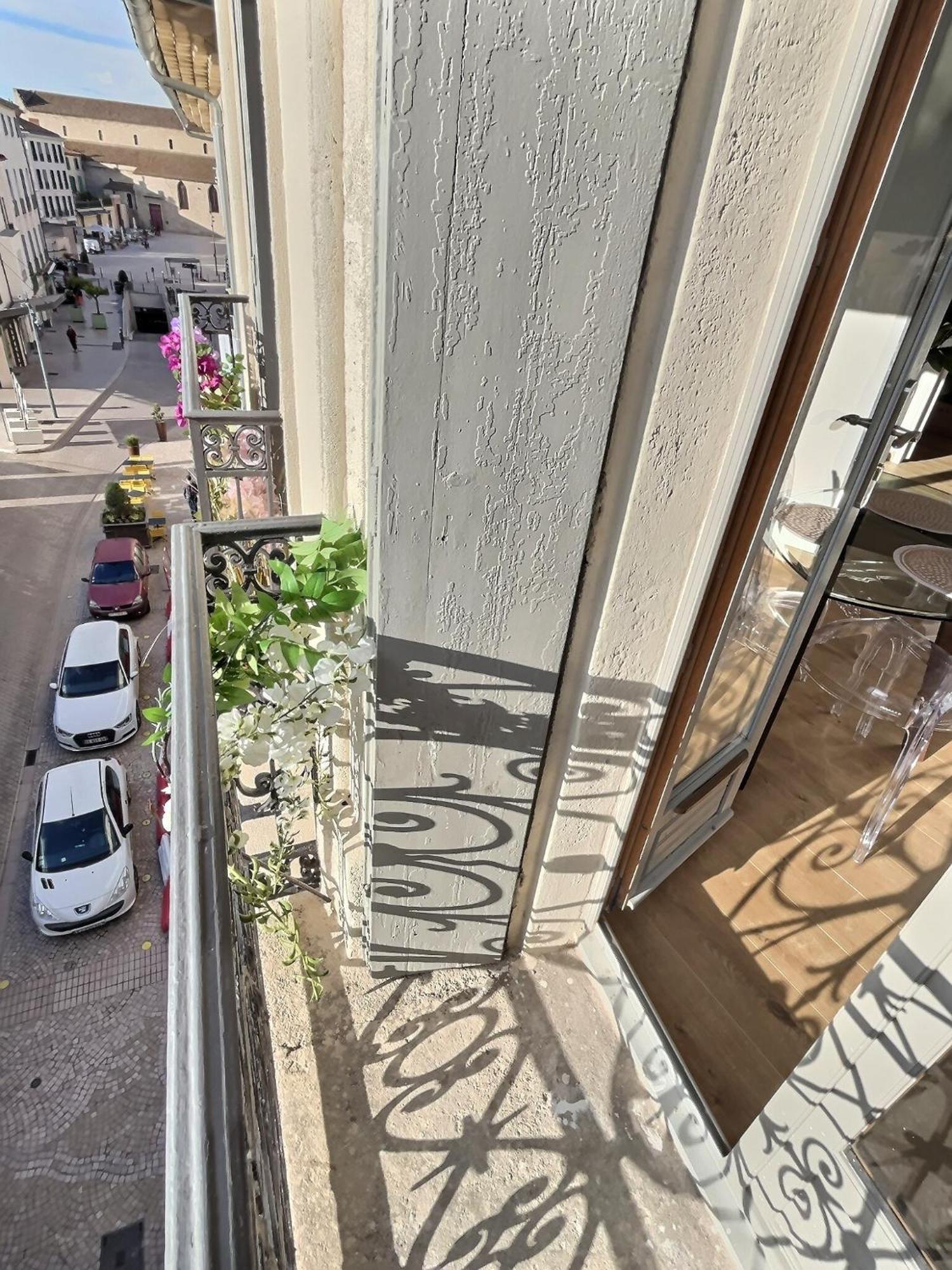 Appartement De Charme Avec Balcon Au Pied Des Commerces Μπεζιέ Εξωτερικό φωτογραφία
